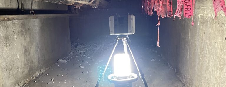 3D scanning with a light